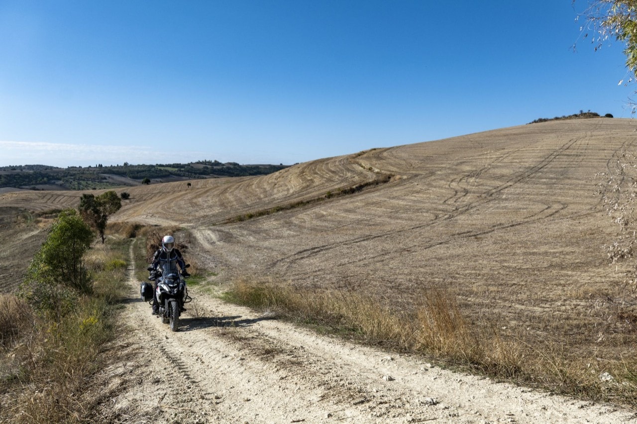 tour sicilia in moto